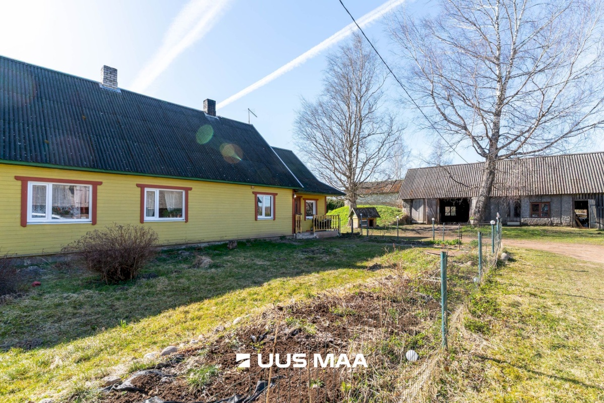 Põhja-Sakala vald, Supsi küla, Maasika