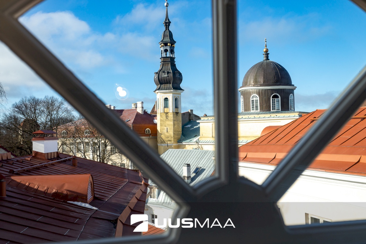 Tallinn, Kesklinna linnaosa, Suur-Kloostri 1