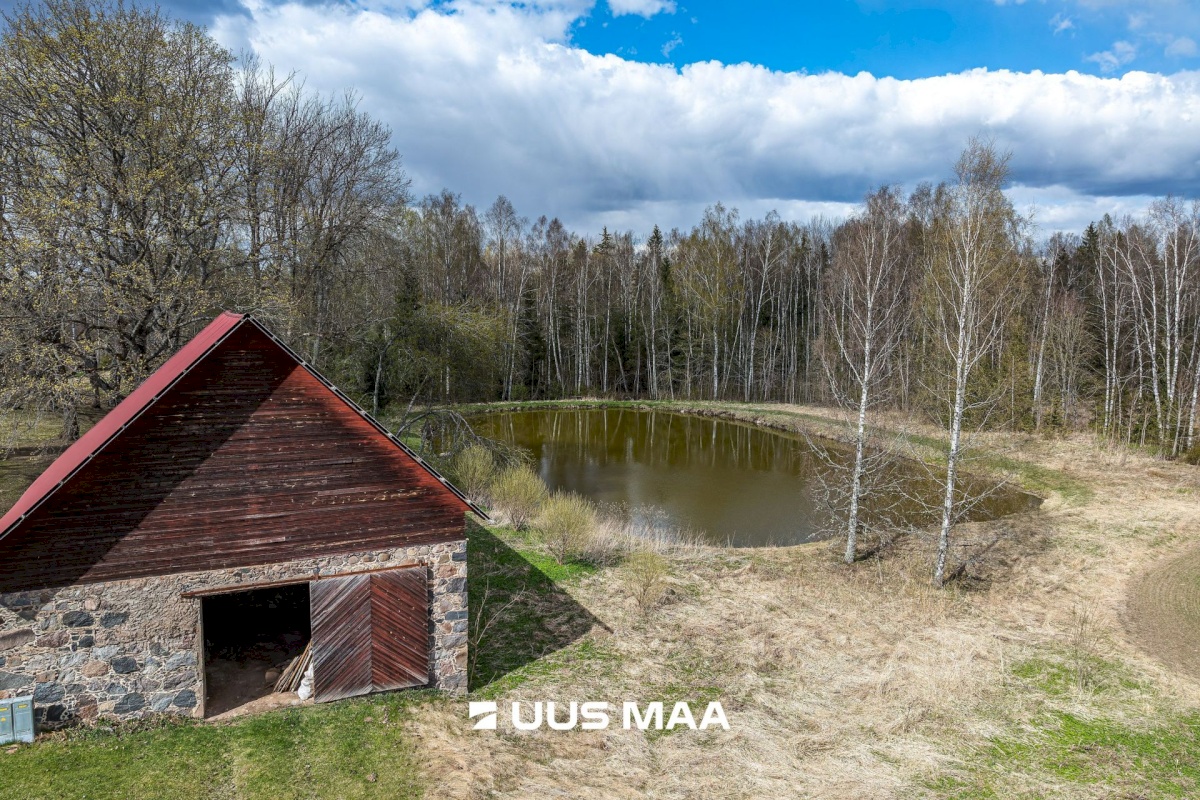Tõrva vald, Kirikuküla, Mäe
