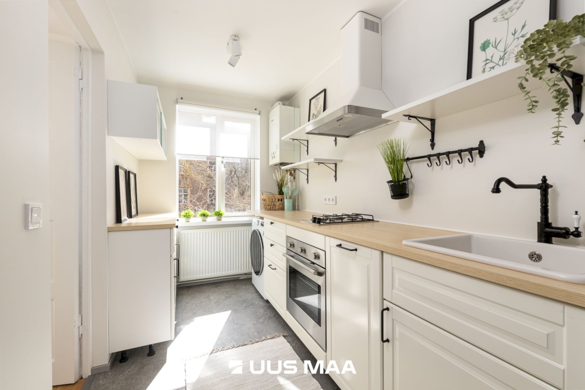 Tallinn, Põhja-Tallinna linnaosa, Kalamaja, Tõllu 10