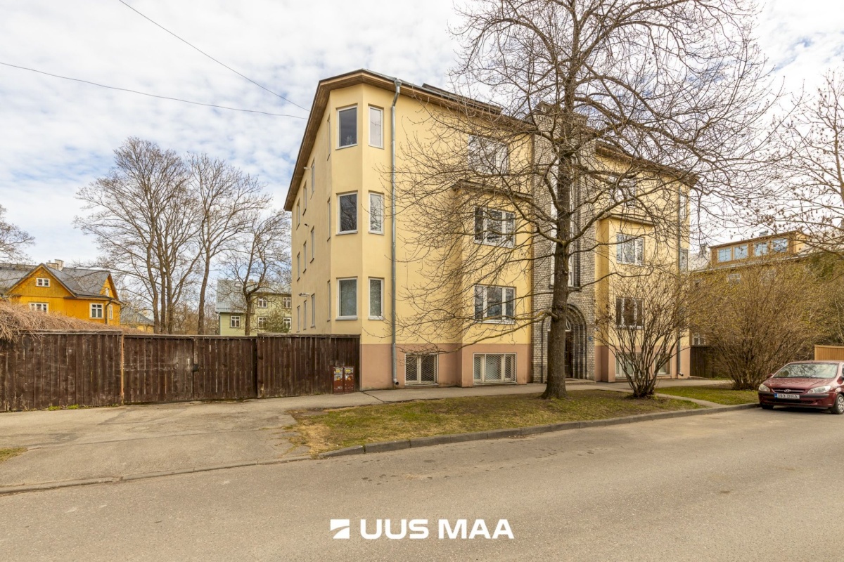 Tallinn, Põhja-Tallinna linnaosa, Kalamaja, Tõllu 10