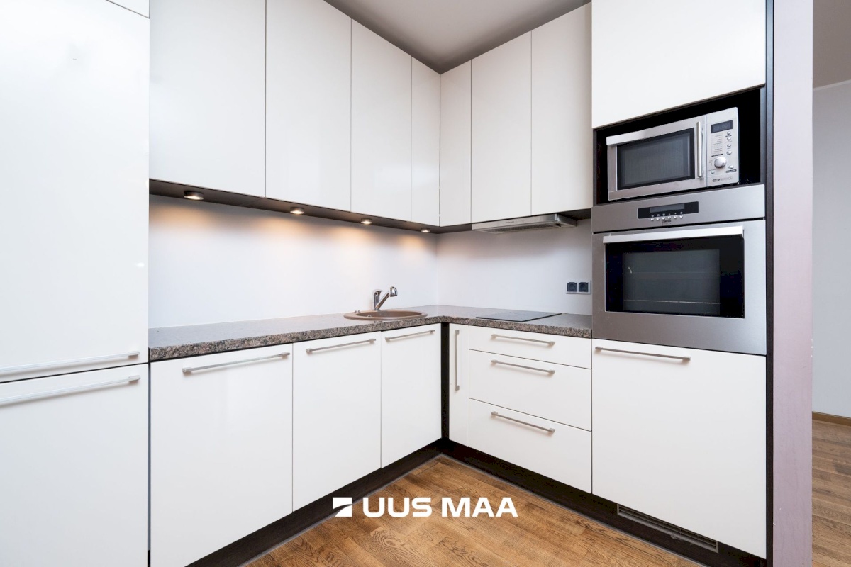 Tallinn, Kesklinna linnaosa, Narva mnt 5