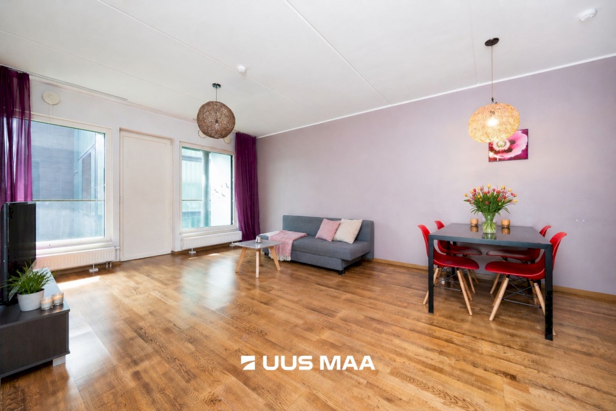 Tallinn, Kesklinna linnaosa, Narva mnt 5