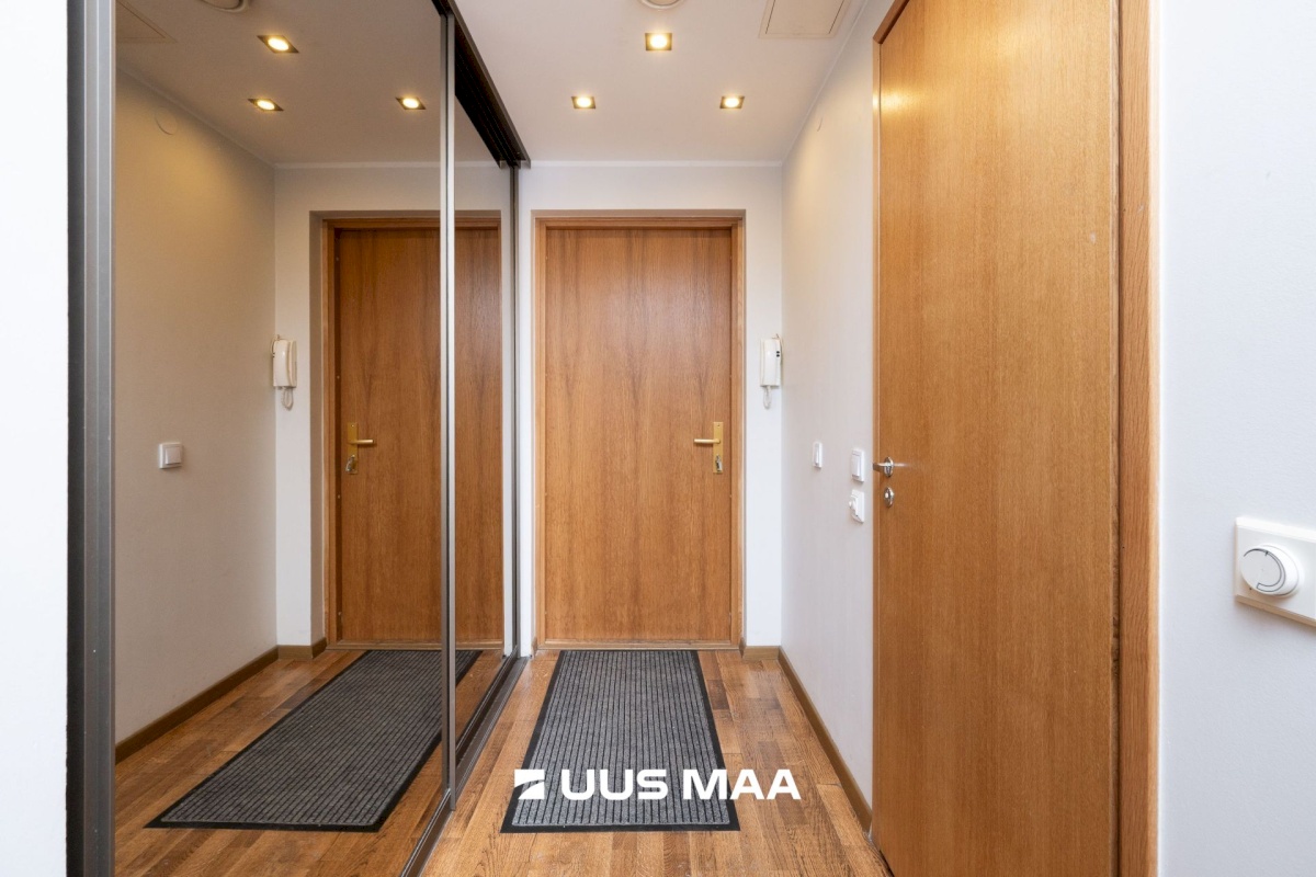 Tallinn, Kesklinna linnaosa, Narva mnt 5