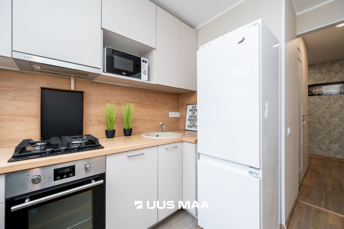 Tallinn, Lasnamäe linnaosa, Sikupilli, Majaka 4