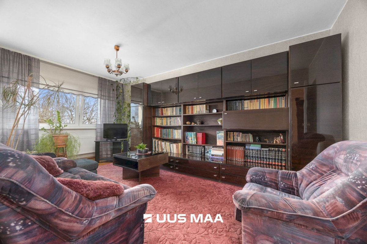 Tallinn, Haabersti linnaosa, Õismäe tee 21