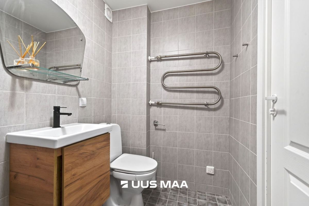 Harku vald, Tabasalu alevik, Kooli 6