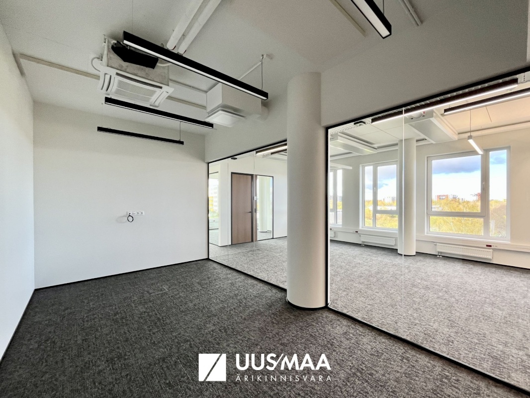 Tallinn, Mustamäe linnaosa, Mäealuse 2/4