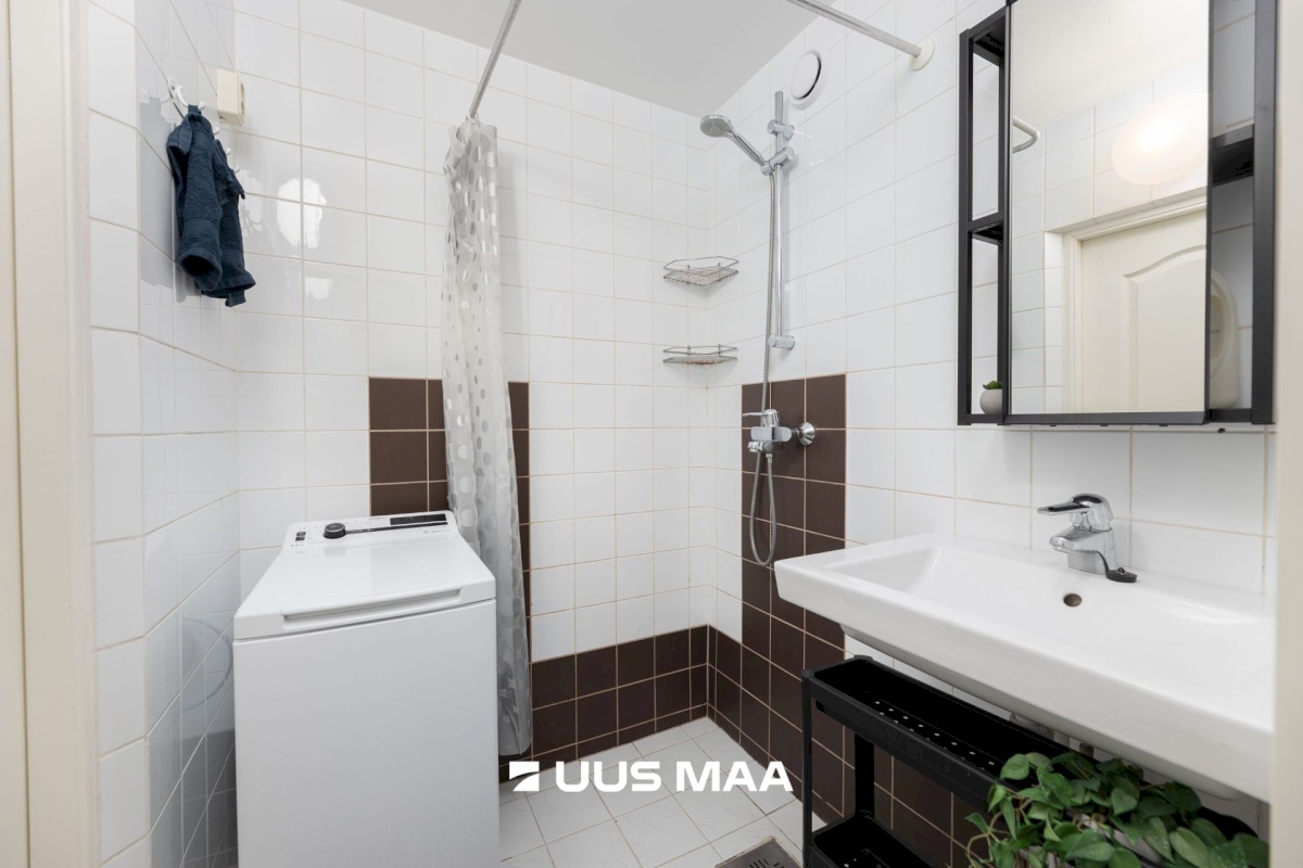 Tallinn, Kesklinna linnaosa, Raua 37