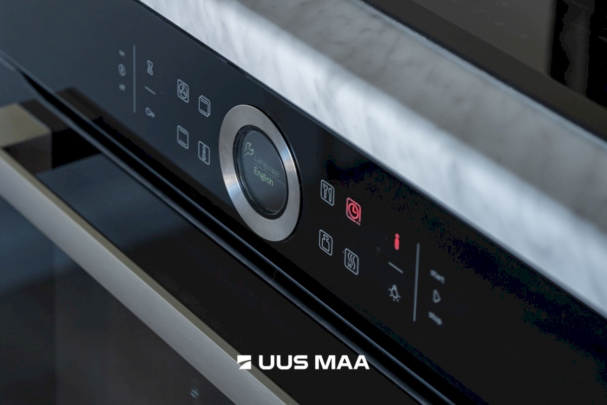 Tallinn, Nõmme linnaosa, Hallikivi//Laane 8//12