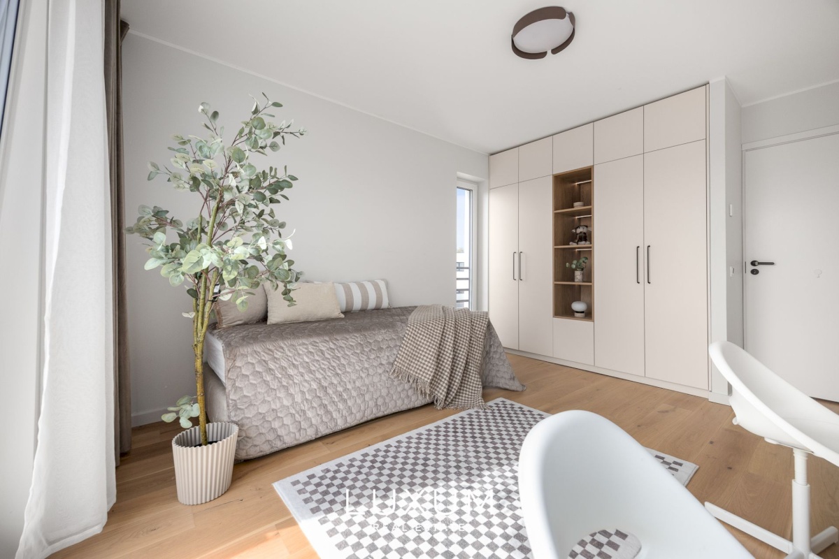 Viimsi vald, Lubja küla, Vikerkaare tee 8