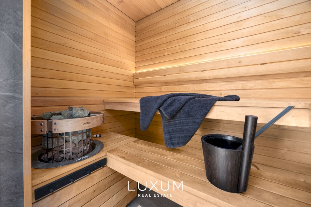 Viimsi vald, Lubja küla, Vikerkaare tee 8