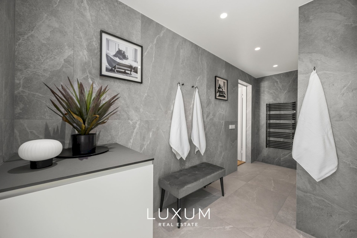 Viimsi vald, Lubja küla, Vikerkaare tee 8