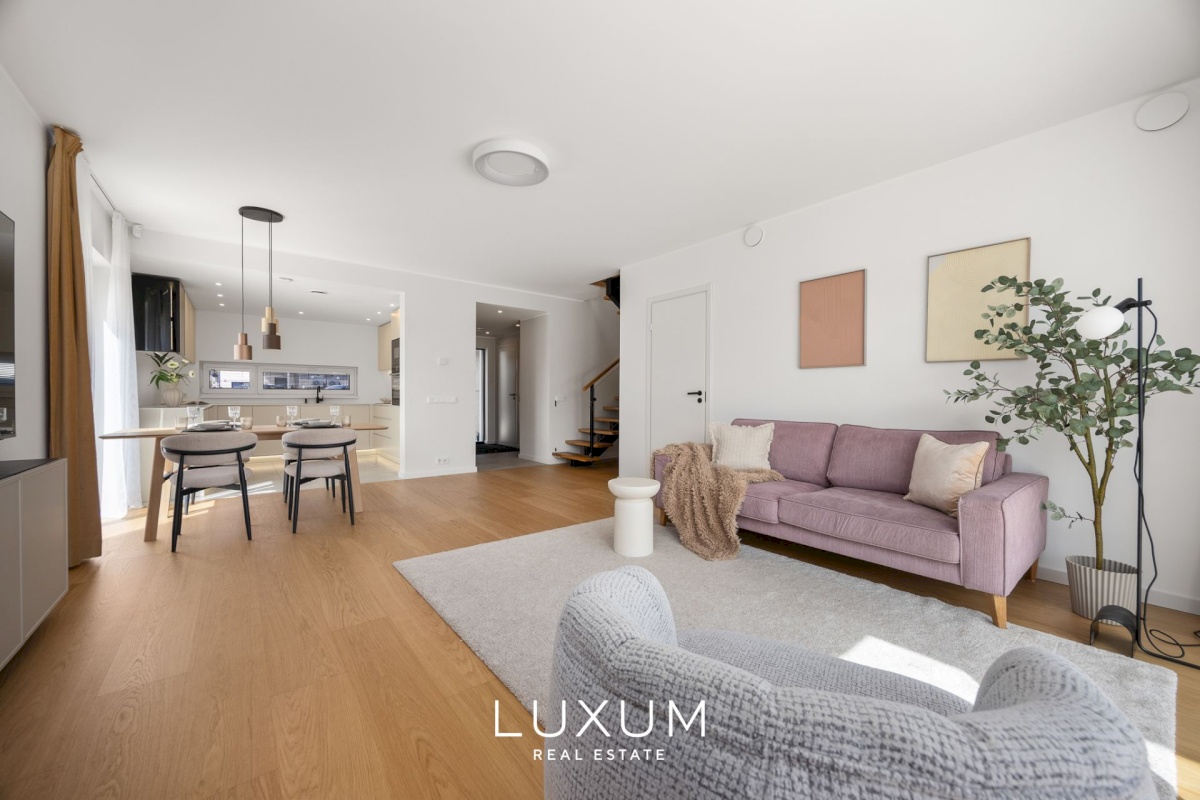 Viimsi vald, Lubja küla, Vikerkaare tee 8