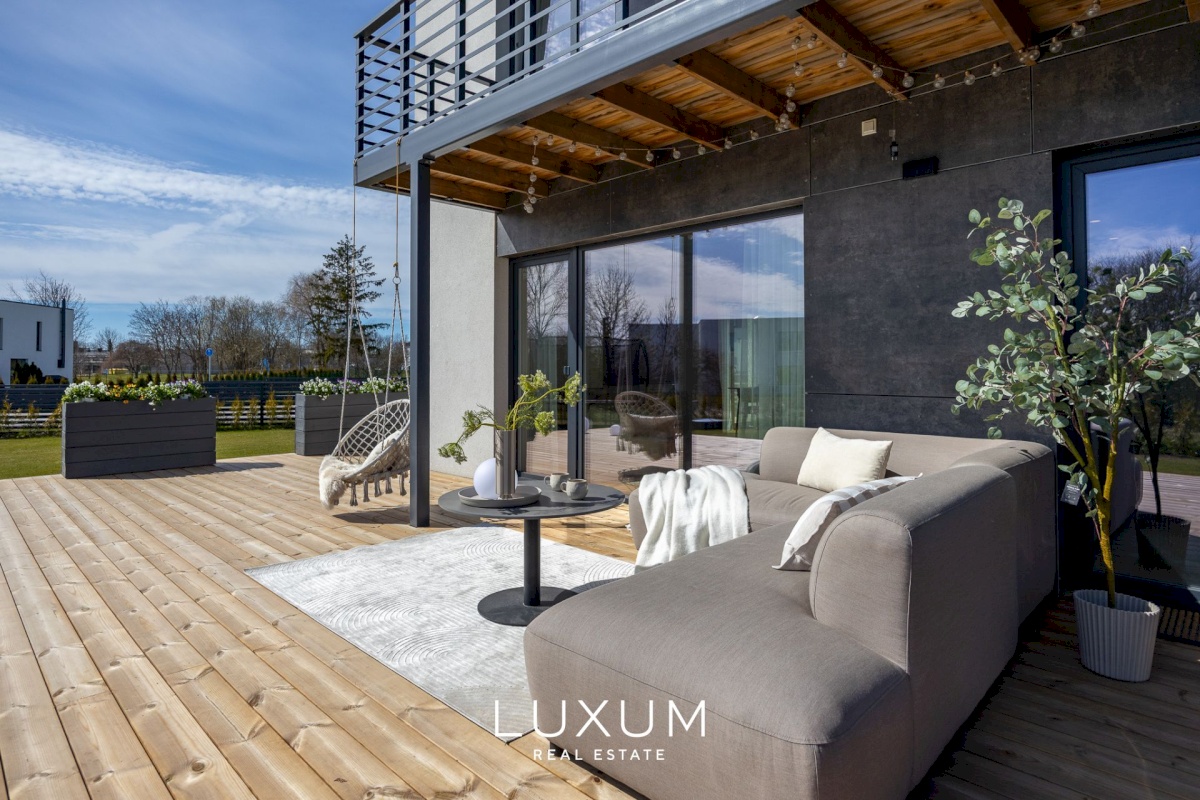 Viimsi vald, Lubja küla, Vikerkaare tee 8