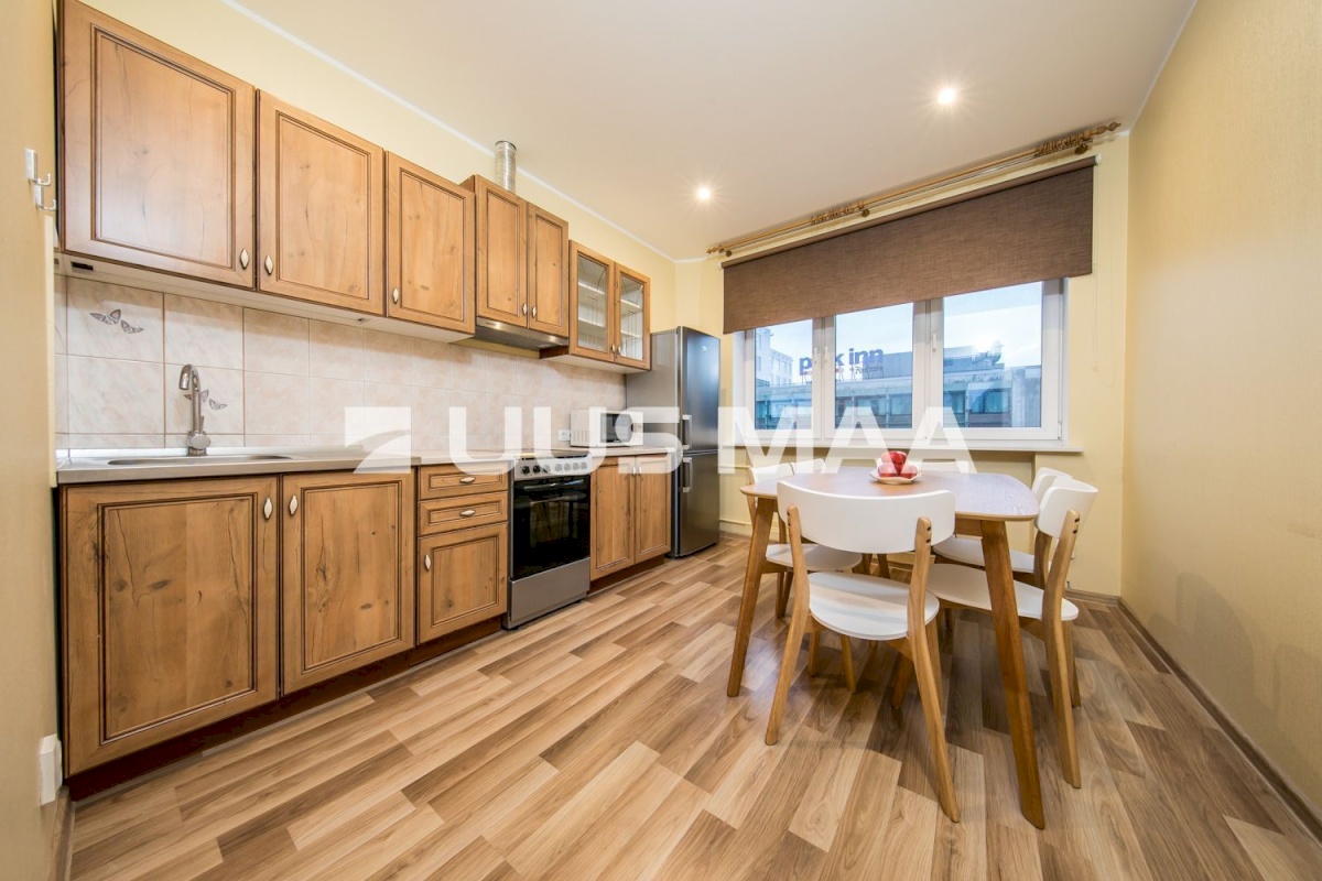 Tallinn, Kesklinna linnaosa, Narva mnt 6