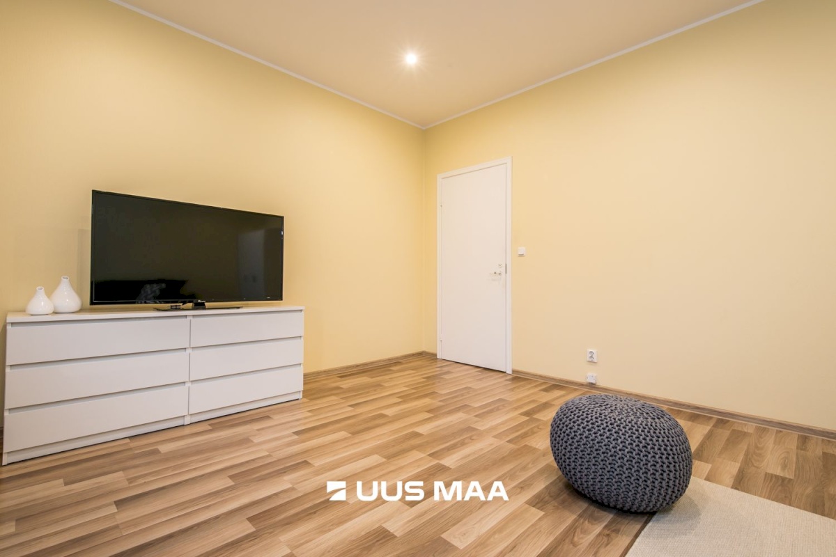 Tallinn, Kesklinna linnaosa, Narva mnt 6