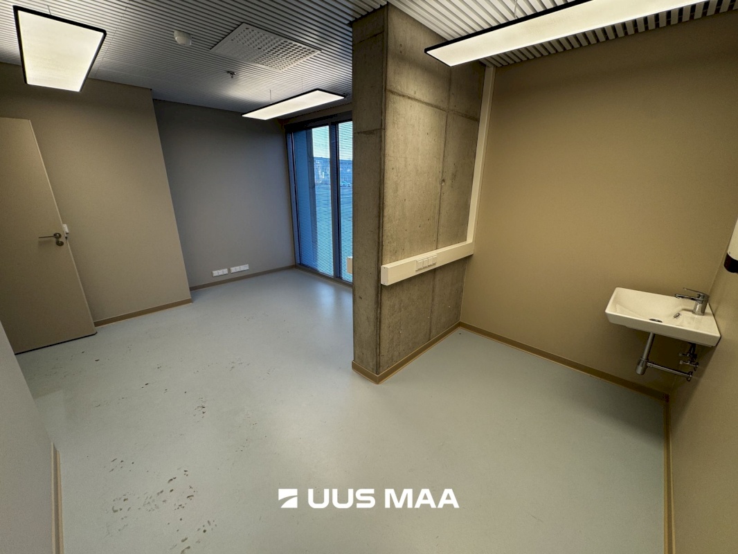 Tallinn, Kesklinna linnaosa, Pärnu mnt 113