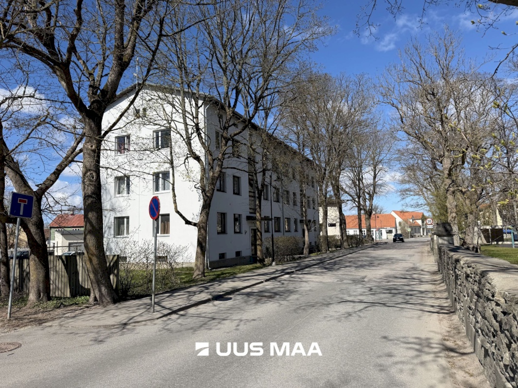 Saaremaa vald, Kuressaare linn, Tolli 5