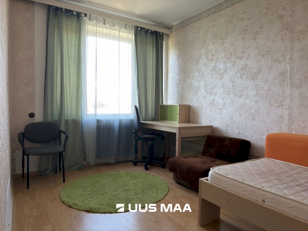 Saaremaa vald, Kuressaare linn, Tolli 5