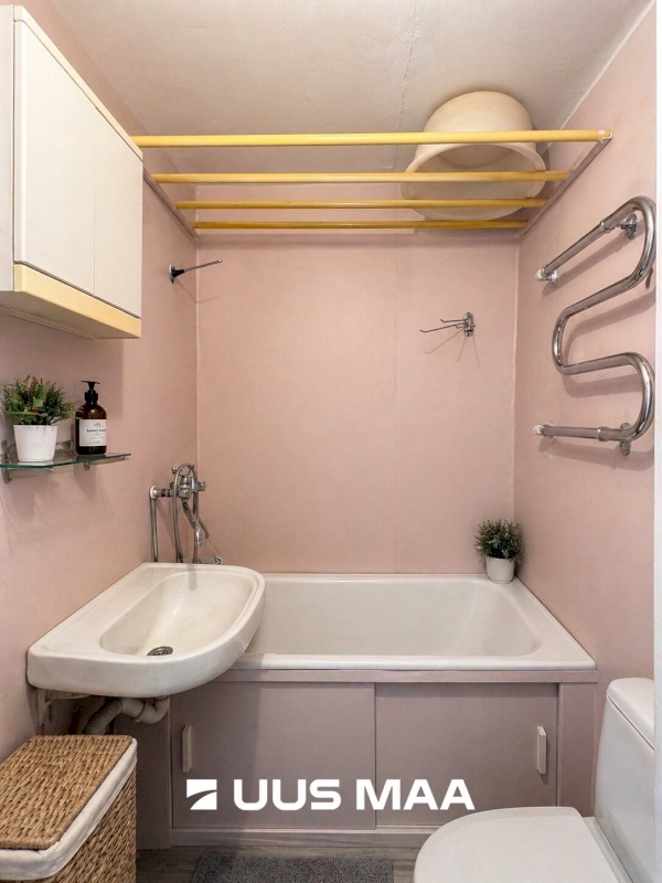 Rakvere linn, Võidu 88