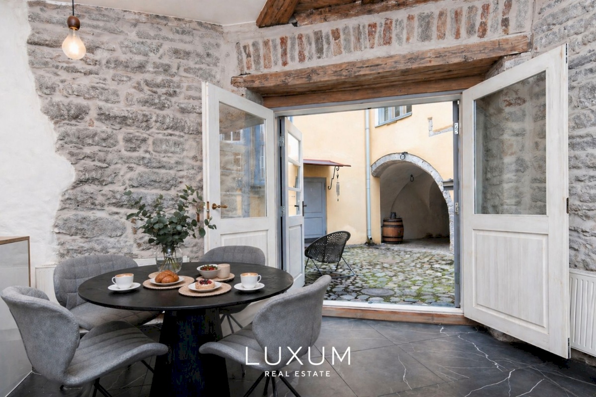 Tallinn, Vanalinn, Pikk 57