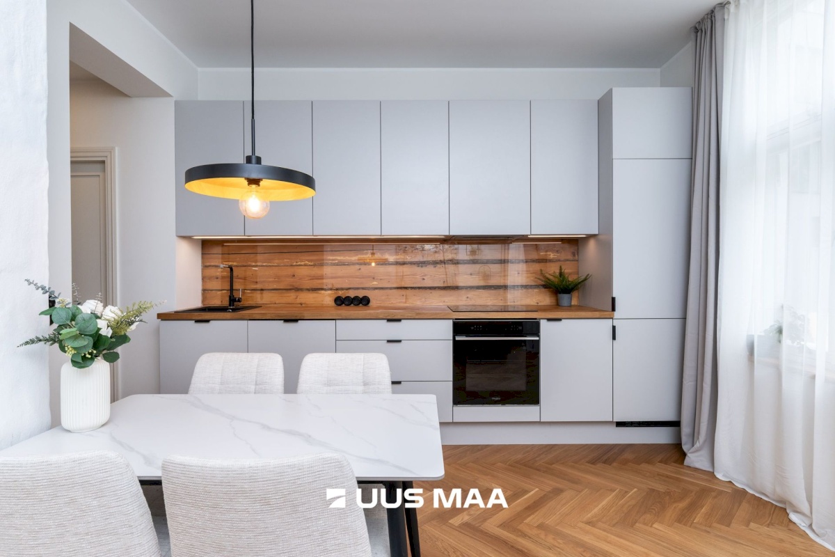 Tallinn, Kesklinna linnaosa, Sibulaküla, Kaupmehe 8