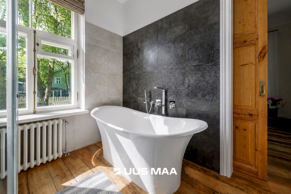 Tallinn, Kesklinna linnaosa, Kadriorg, F.R. Faehlmanni tn 41