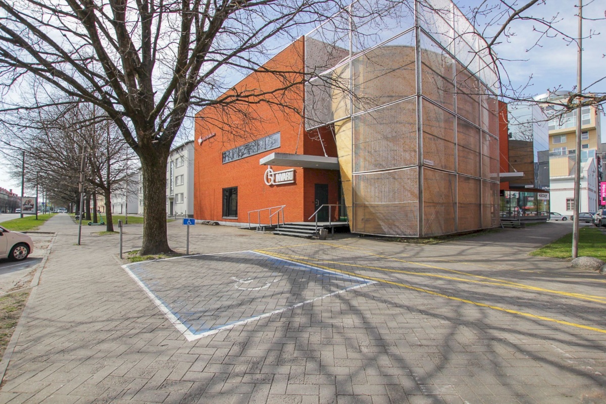 Pärnu linn, Pärnu linn, Kesklinn, Hommiku 1