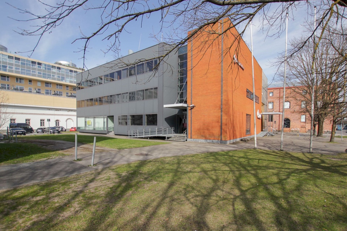 Pärnu linn, Pärnu linn, Kesklinn, Hommiku 1