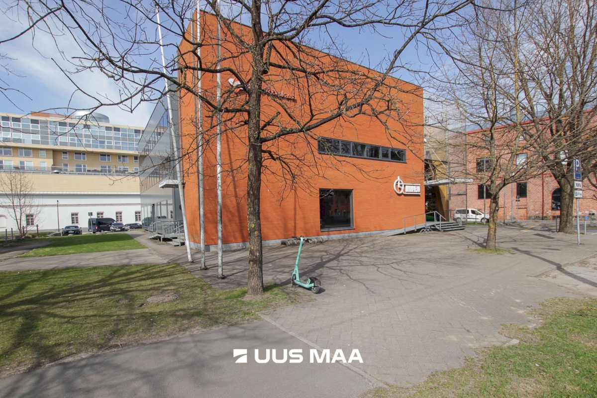 Pärnu linn, Pärnu linn, Kesklinn, Hommiku 1