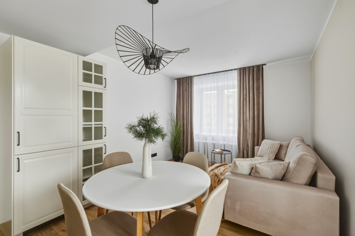 Tallinn, Nõmme linnaosa, Pääsküla, Vabaduse pst 209