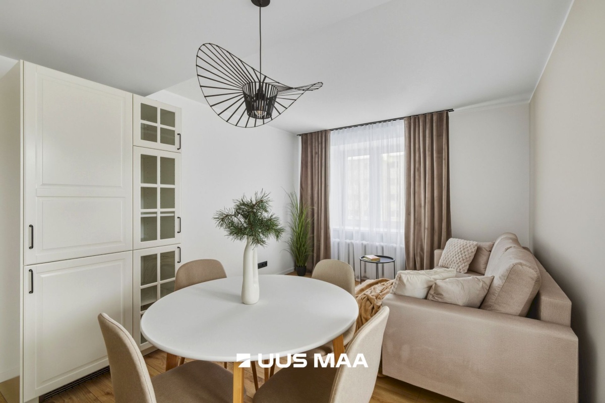 Tallinn, Nõmme linnaosa, Pääsküla, Vabaduse pst 209