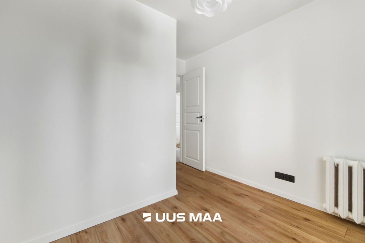 Tallinn, Nõmme linnaosa, Pääsküla, Vabaduse pst 209