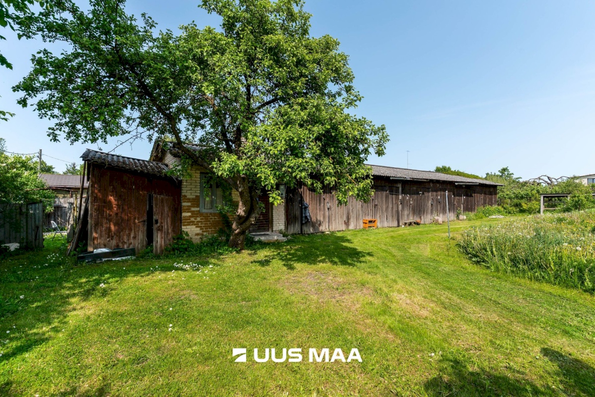 Viljandi linn, Kantreküla, Kalevi tn 30