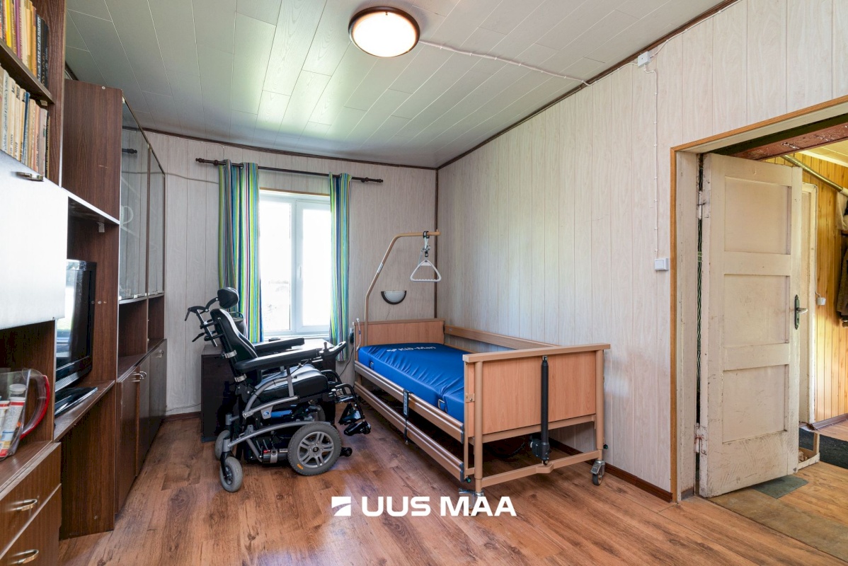 Türi vald, Käru alevik, Tallinna mnt 3