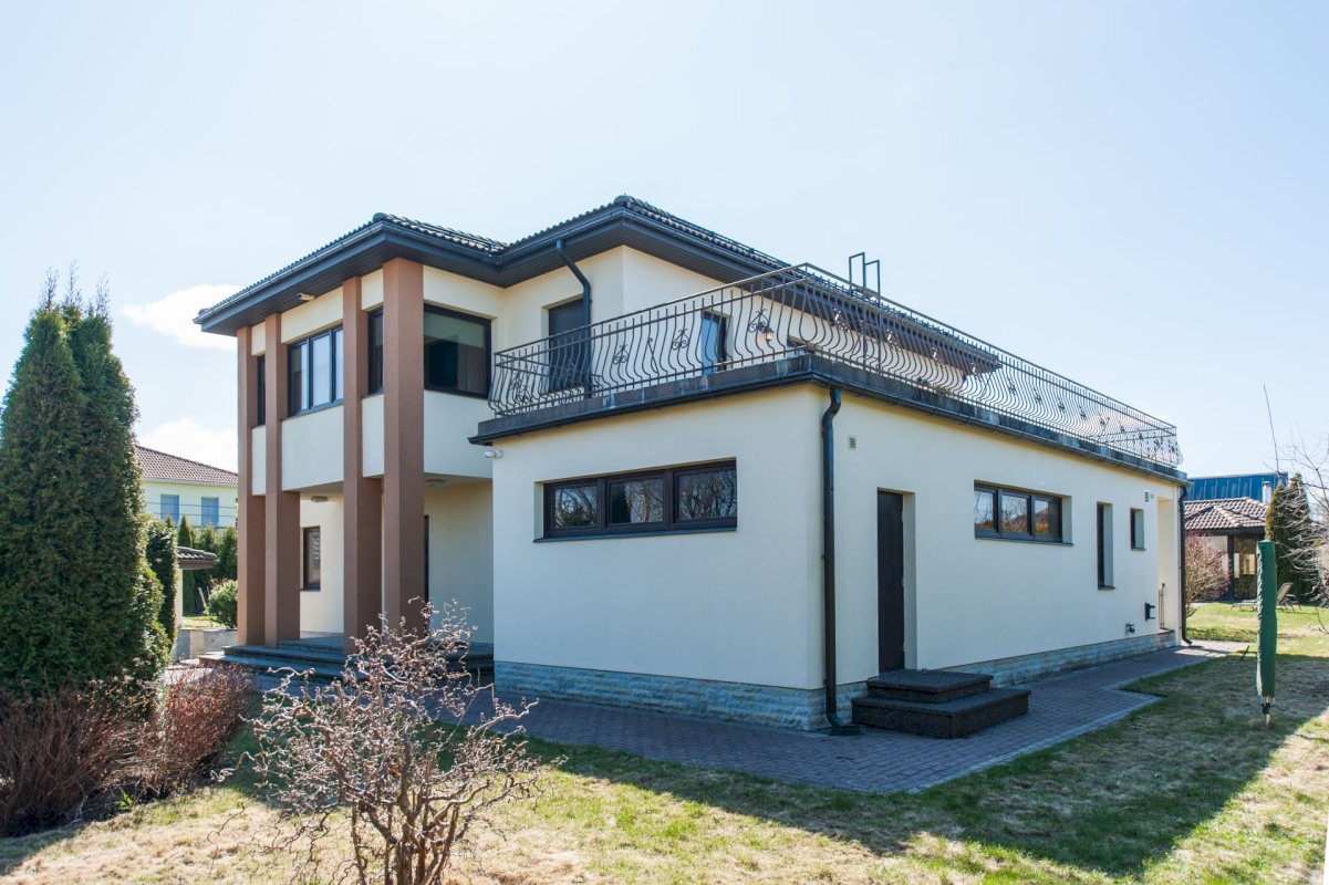 Harku vald, Tiskre küla, Alasniidu põik 4