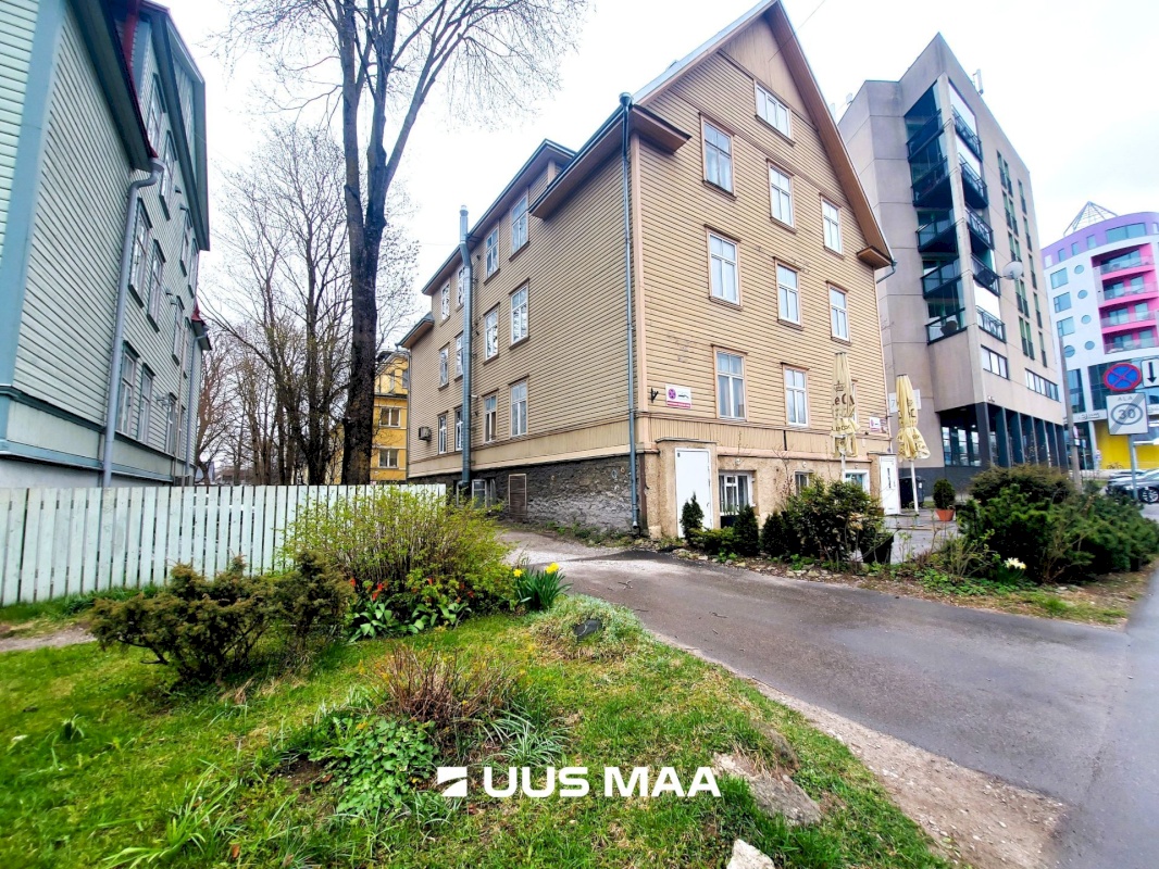 Tallinn, Kesklinna linnaosa, Kadriorg, J. Vilmsi tn 45