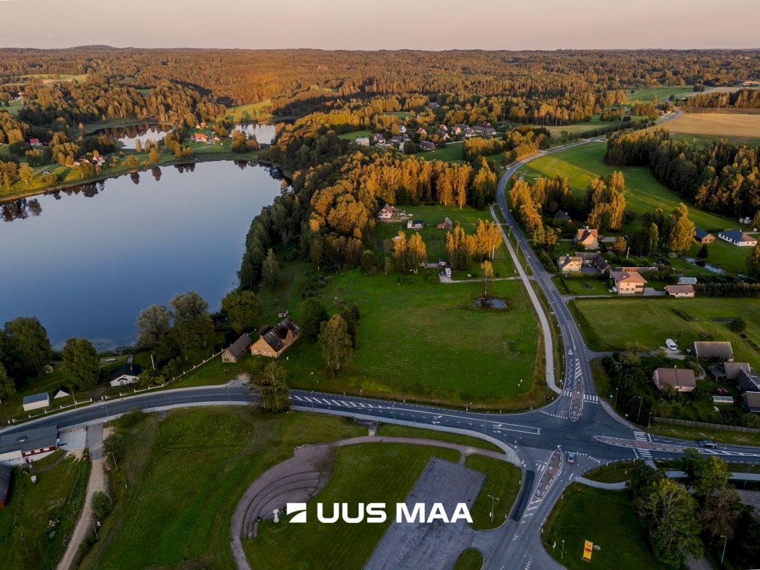 Rõuge vald, Rõuge alevik, Järvekalda 1 4 6 ja 8