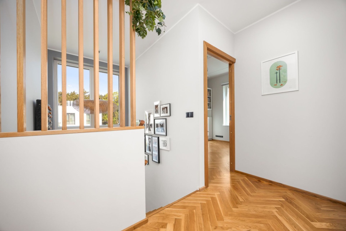 Tallinn, Nõmme linnaosa, Pääsküla, Vabaduse pst 150