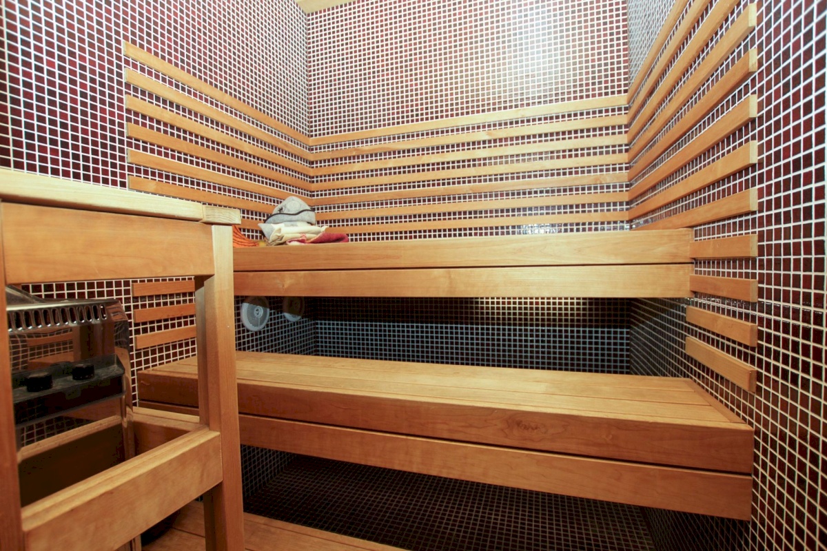 Pärnu linn, Pärnu linn, Vana-Pärnu, Luha tn 15