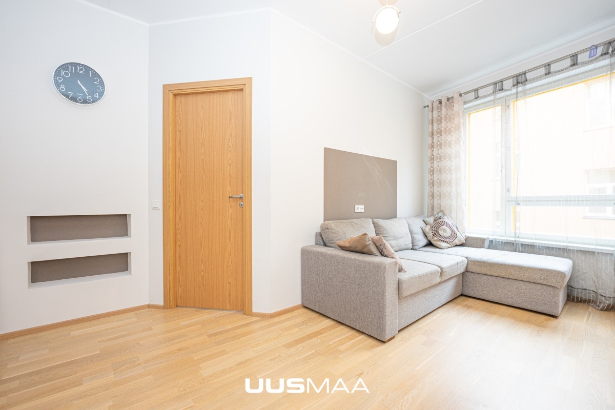 Tallinn, Kesklinna linnaosa, Uus-Tatari tn 12