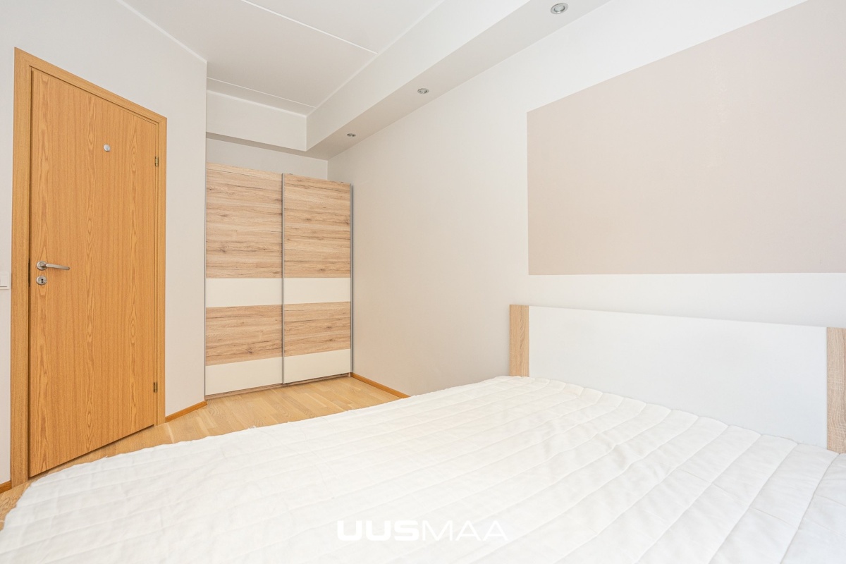 Tallinn, Kesklinna linnaosa, Uus-Tatari tn 12