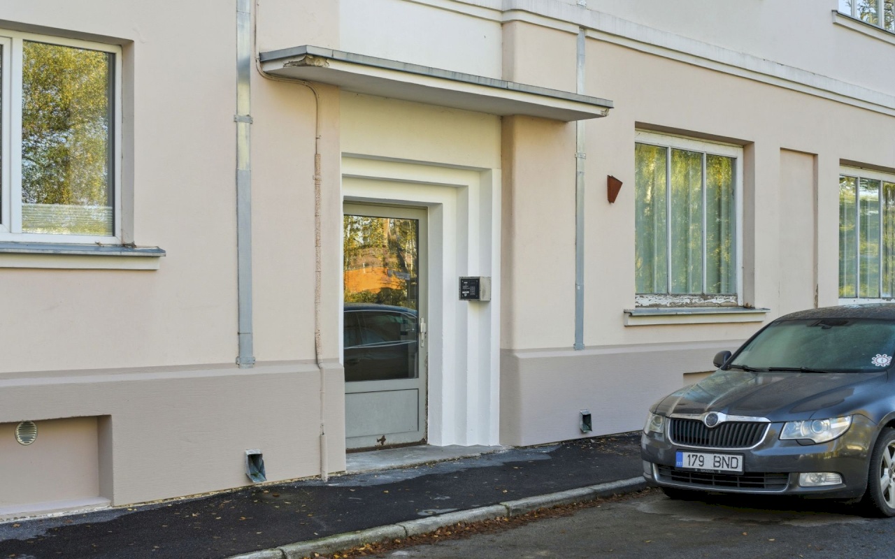 Tartu linn, Tartu linn, Tähtvere, C. R. Jakobsoni tn 18