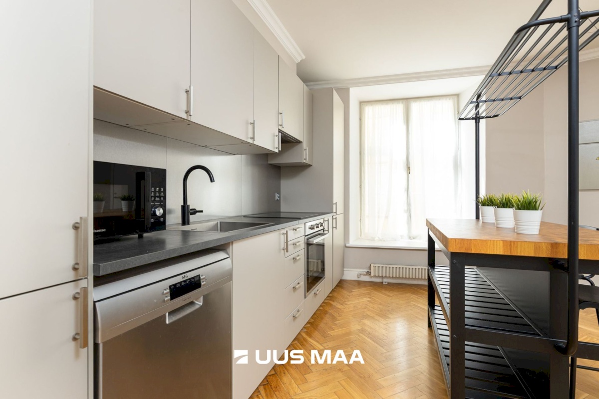 Tallinn, Kesklinna linnaosa, Vanalinn, Rataskaevu 9