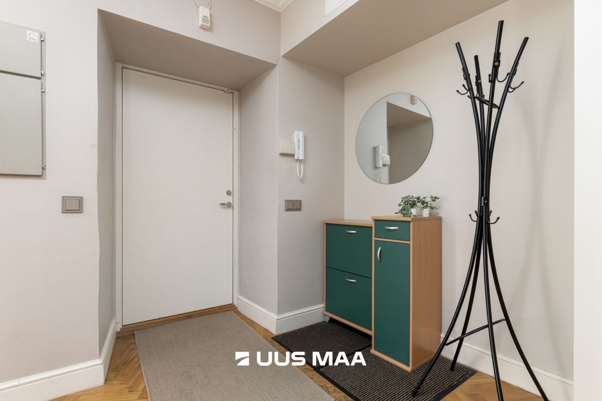 Tallinn, Kesklinna linnaosa, Vanalinn, Rataskaevu 9