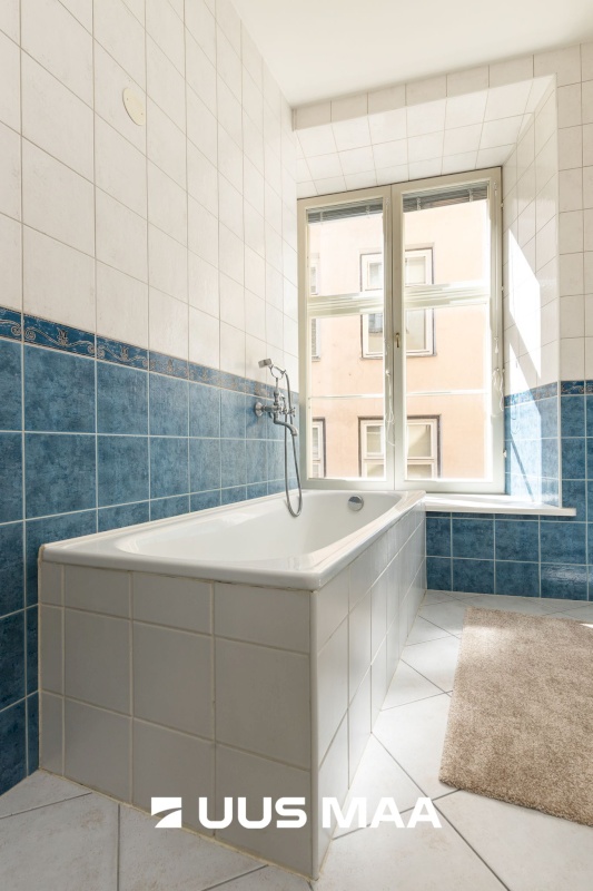Tallinn, Kesklinna linnaosa, Vanalinn, Rataskaevu 9