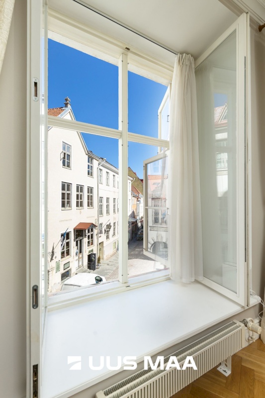 Tallinn, Kesklinna linnaosa, Vanalinn, Rataskaevu 9