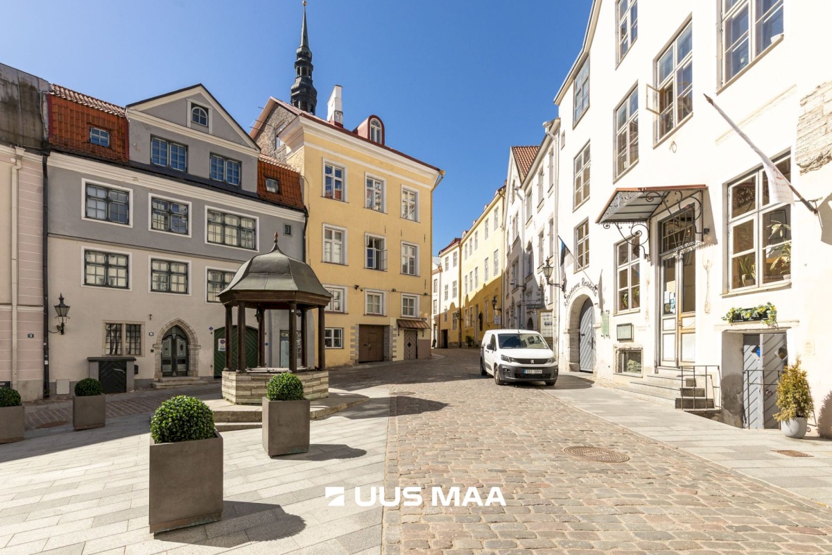 Tallinn, Kesklinna linnaosa, Vanalinn, Rataskaevu 9