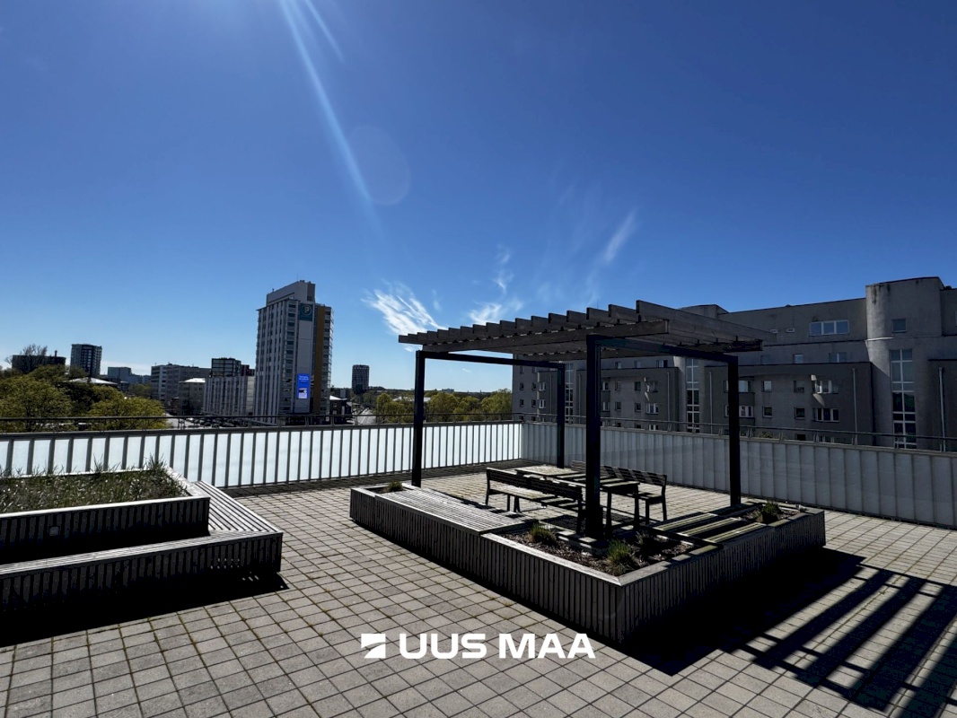 Tallinn, Kesklinna linnaosa, Pärnu mnt 113